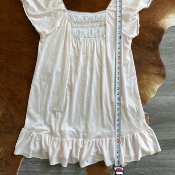First Lady Vintage Pink Lace Smocked Nightgown Size 2X - Picture 7 of 7